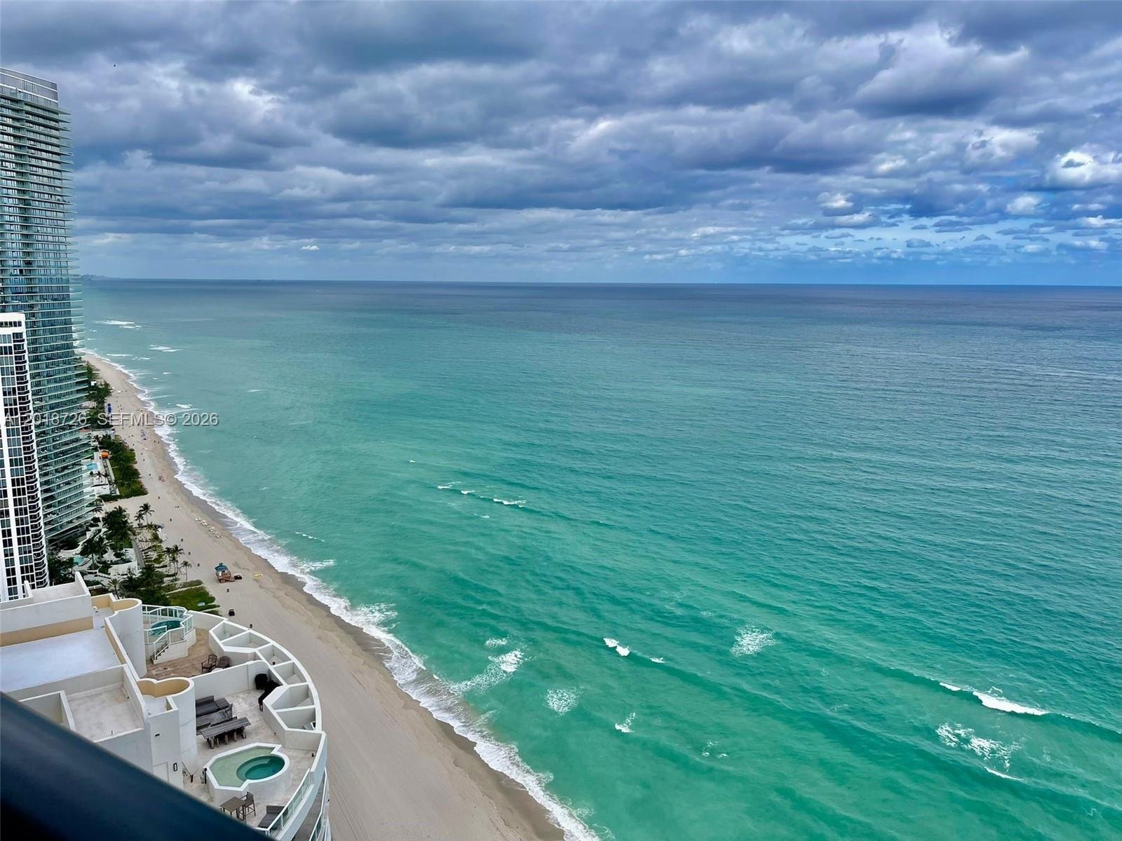 18555 Collins Ave #3705 — Porsche Design Tower Miami